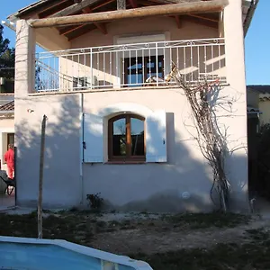 https://chambre-avec-tout-le-confort-dun-appartement.fr-provencehotel.com